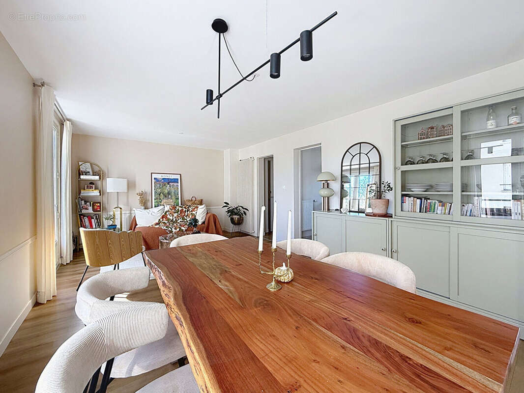 Appartement à SAINT-AVERTIN
