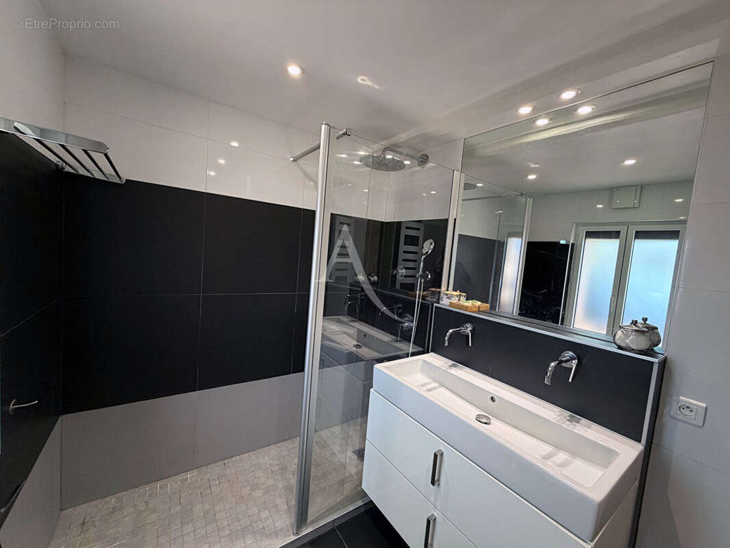 Maison Le-perreux-sur-marne 6 pièce(s) 118 m2 - photo 17
