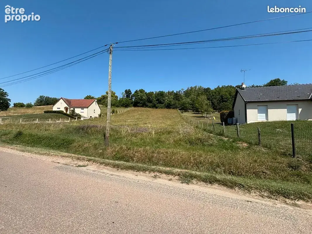 Photo Terrain à Germigny-Sur-Loire au prix de 36 500€