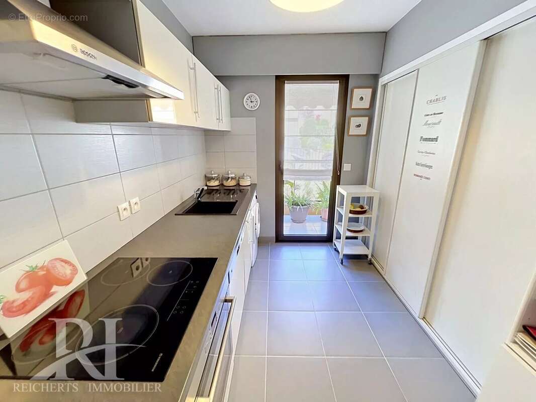 Appartement à LE CANNET
