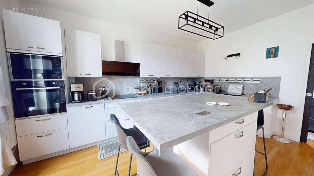 Maison à CORBEIL-ESSONNES