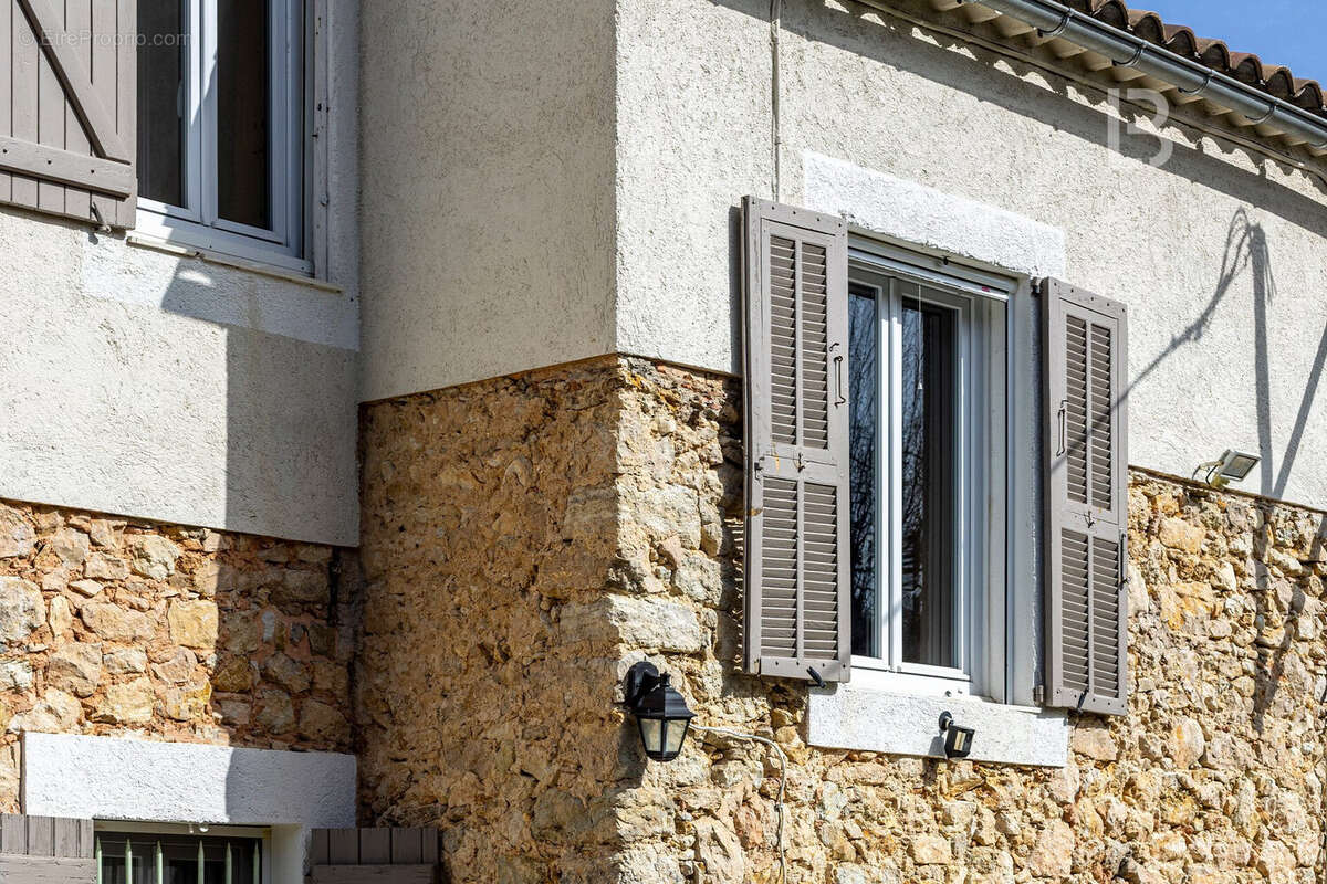 Maison à LE ROURET