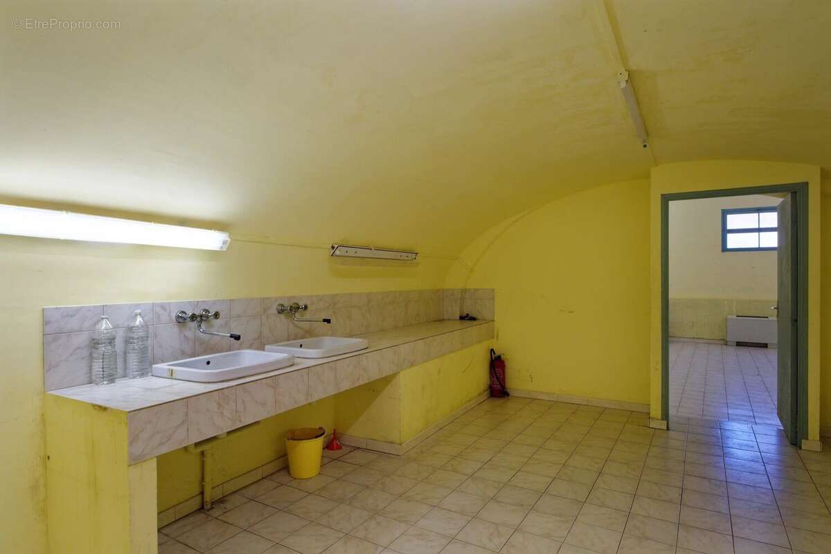 Appartement à SAINT-HILAIRE-DE-BRETHMAS