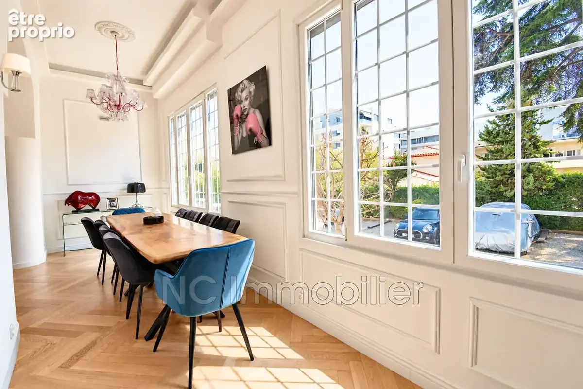 Appartement 4 pièces 136 m² à vendre à Antibes (06160) - photo 3