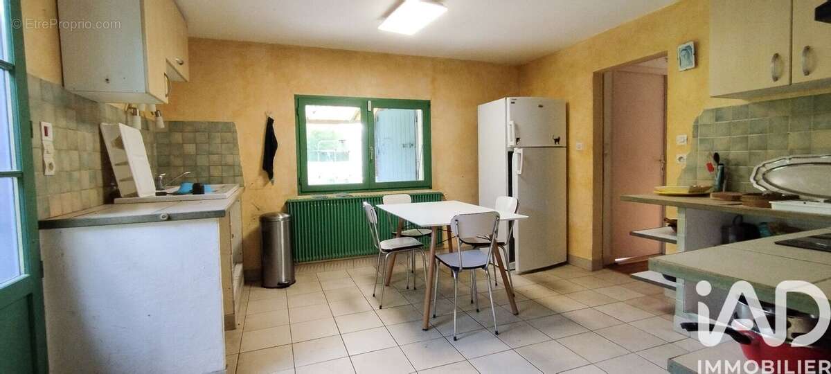 Maison 140 m² à La Villedieu  - photo 5