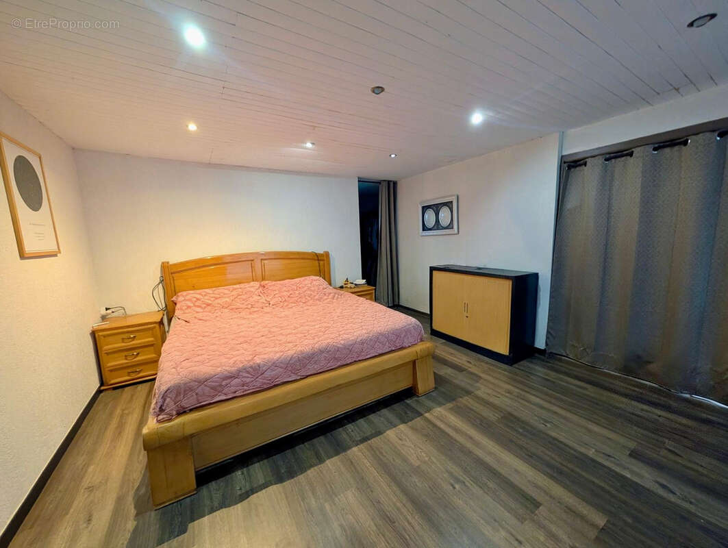 Maison à SAINT-CYPRIEN