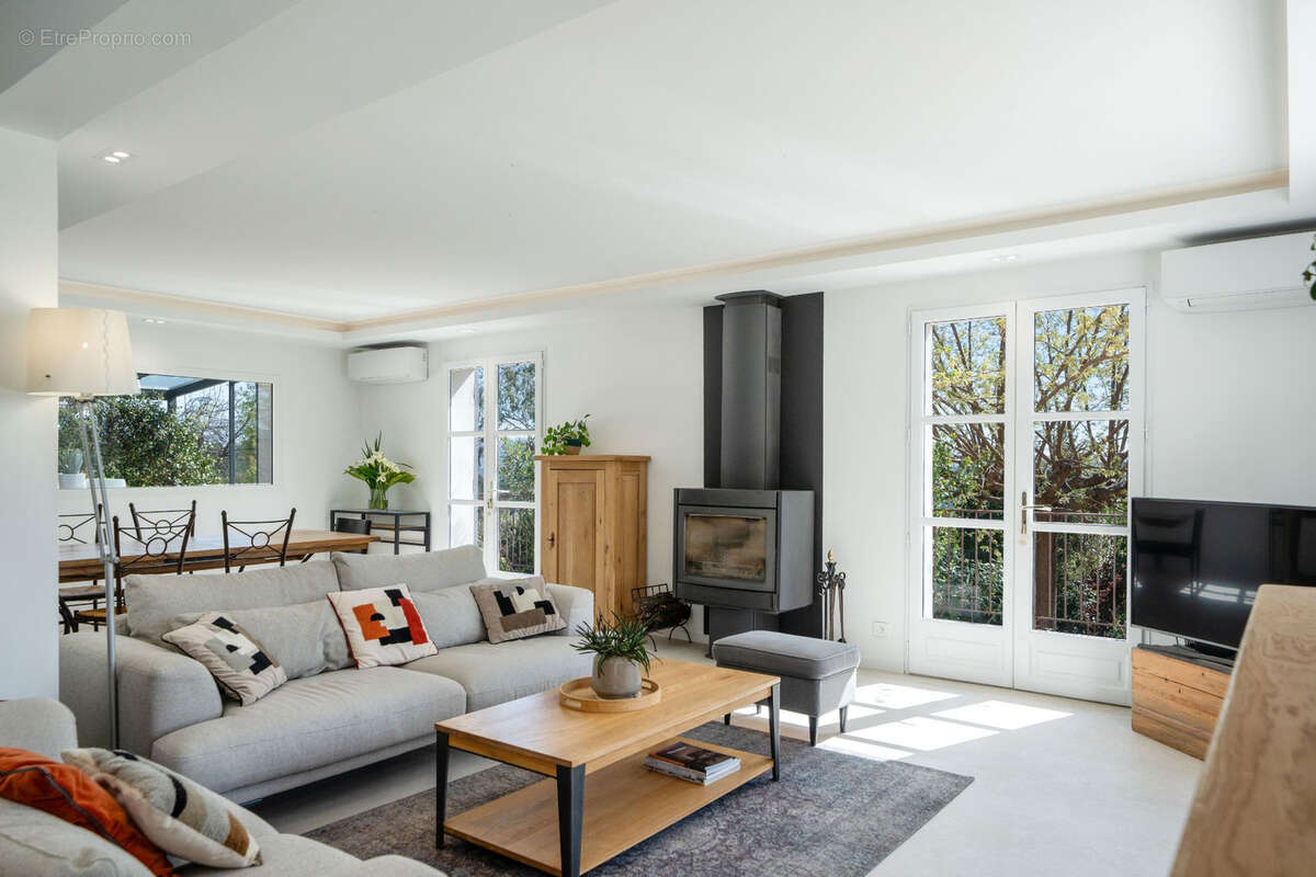 Maison à AURIBEAU-SUR-SIAGNE