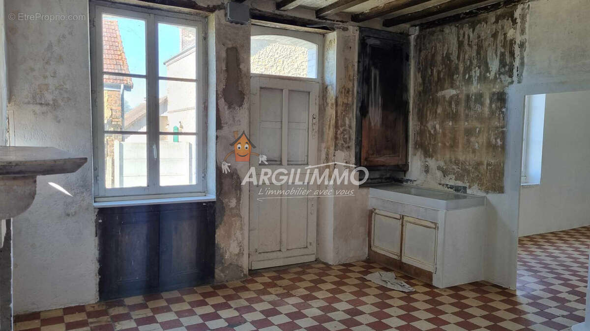 Maison à SAINT-CALAIS