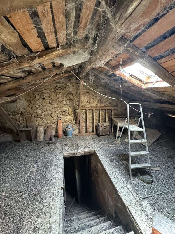 Maison à LA BASTIDE-DE-BESPLAS