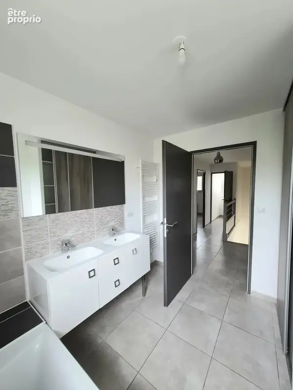 Maison 3 faces – 121 m² habitables – 4 chambres – garage – secteur crabit - photo 5