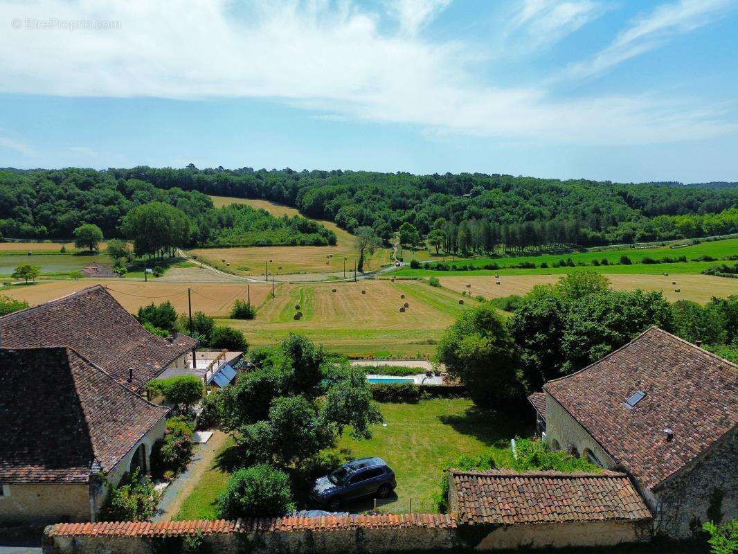 Maison et gite avec vue imprenable - photo 2