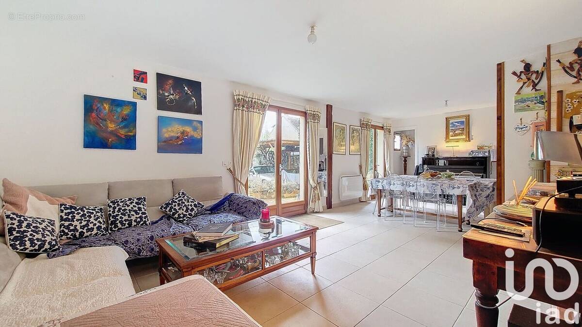 Photo 1 - Maison à SAINT-REMY-LES-CHEVREUSE