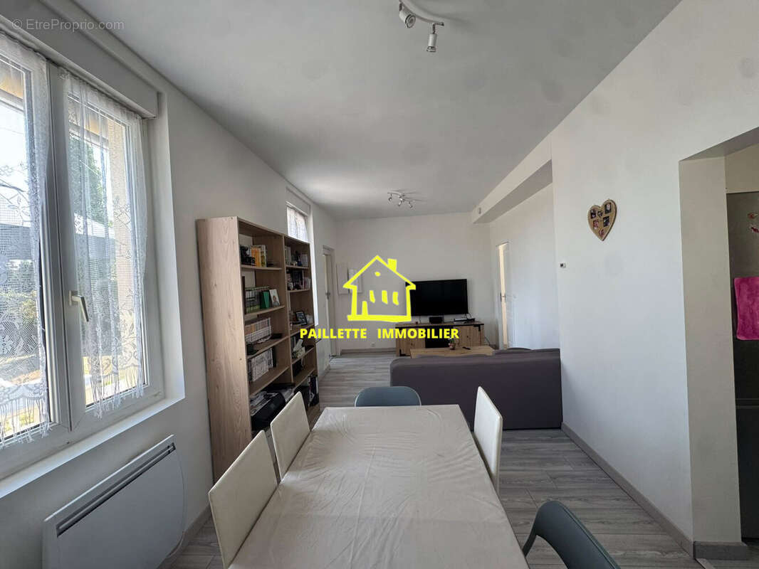 Maison 68 m² à Rolleville  - photo 3