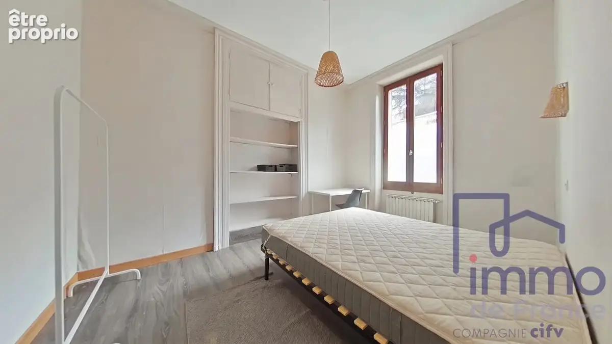 Appartement 61 m² à Saint-Etienne  - photo 6