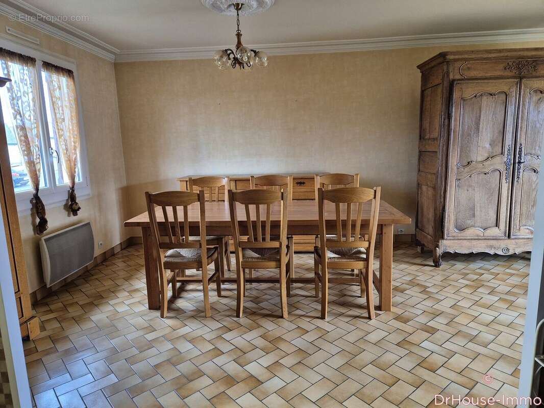 Maison à ERNEE