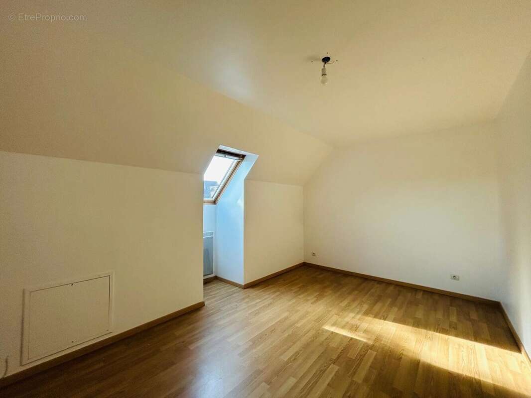Maison 140 m² à Choisy-Au-Bac  - photo 6