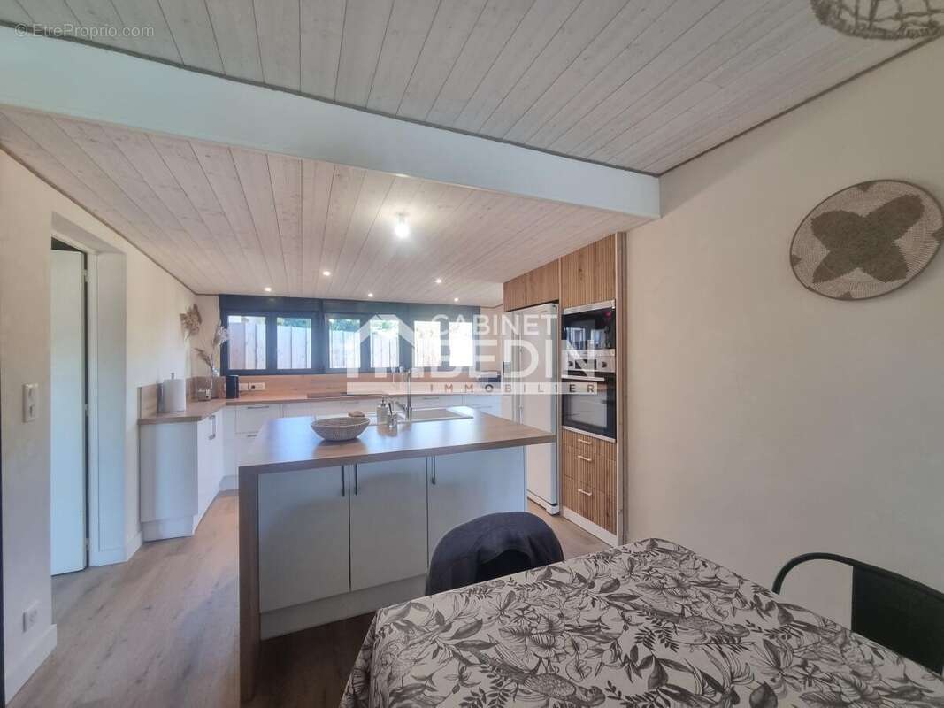 Maison à GUJAN-MESTRAS