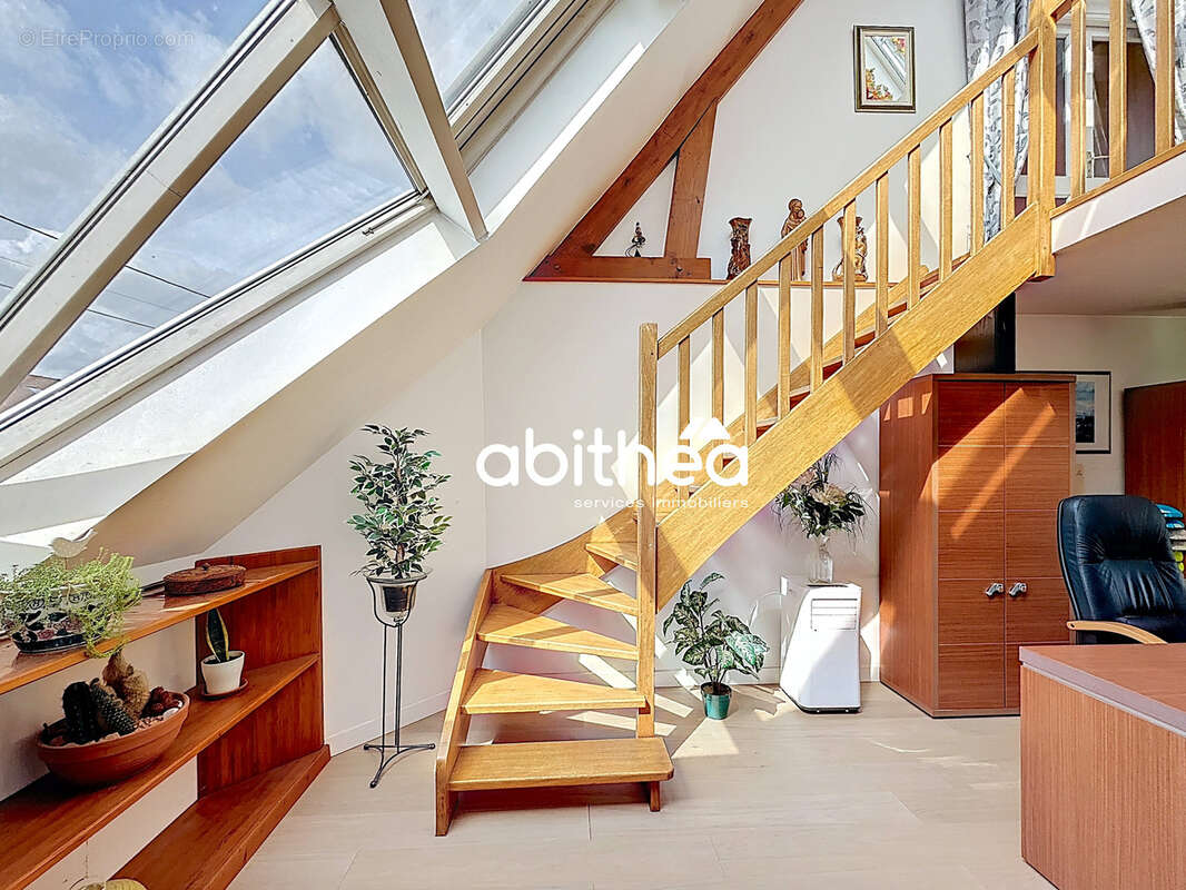 Maison à FRESNES-LES-MONTAUBAN