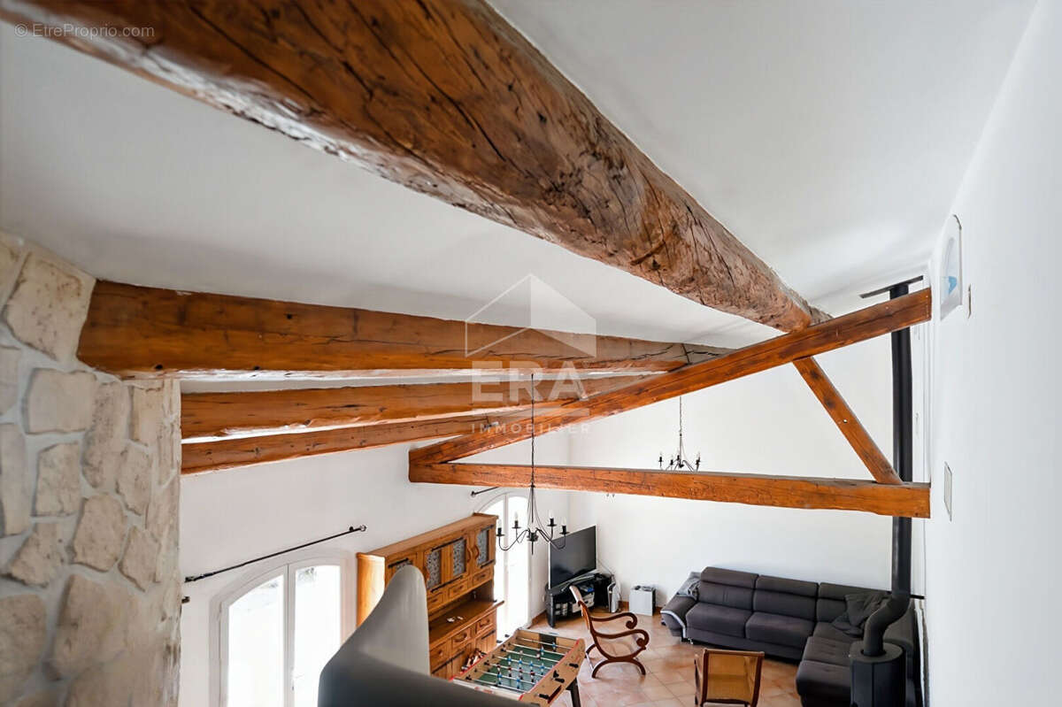 Maison à BOUC-BEL-AIR