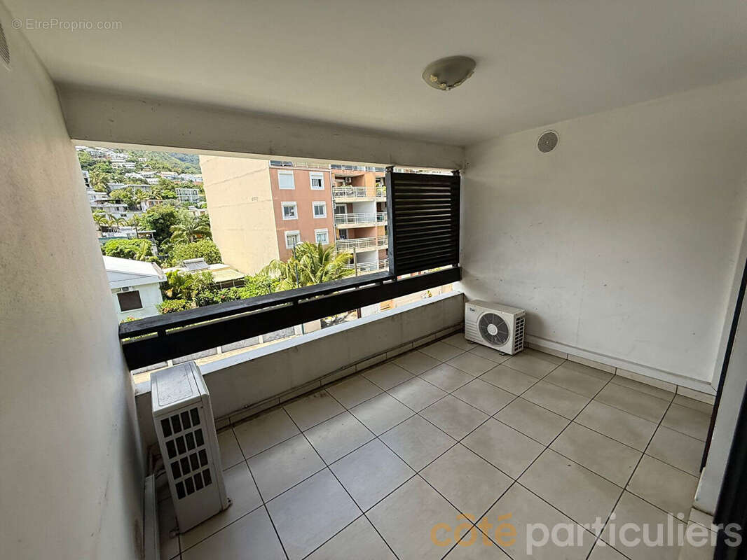 Appartement à SAINT-DENIS