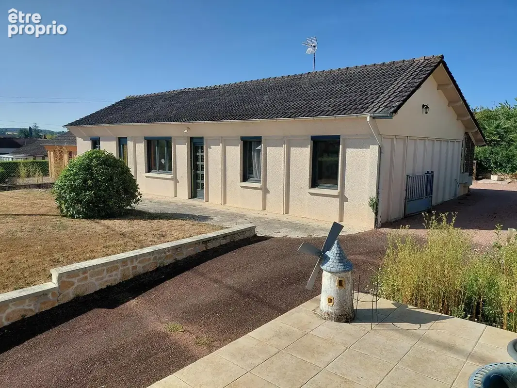 Photo 1 - Maison à CHARLIEU