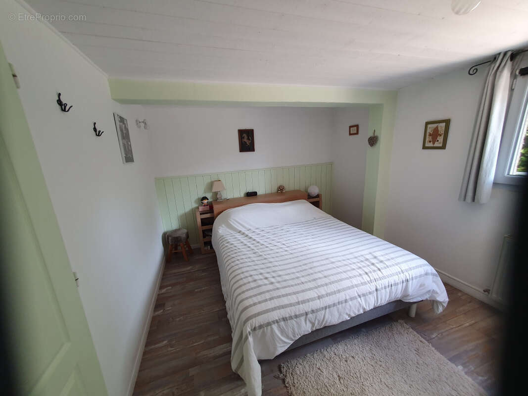 Maison à HURIGNY