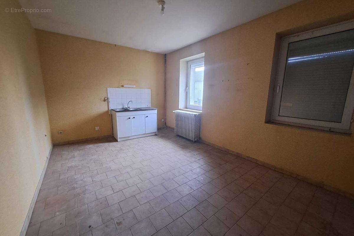 Maison à MONTCEAU-LES-MINES