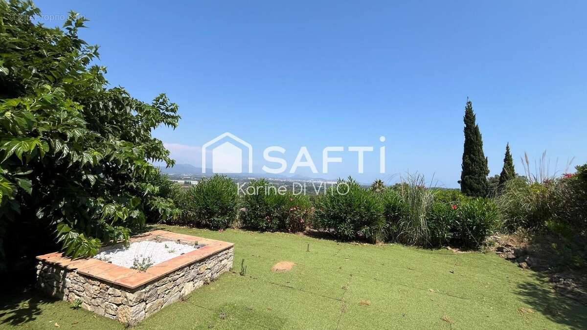 Photo 4 - Maison à ROQUEBRUNE-SUR-ARGENS