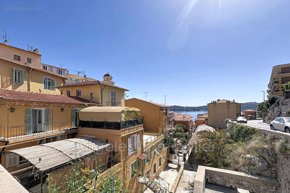 Appartement à VILLEFRANCHE-SUR-MER