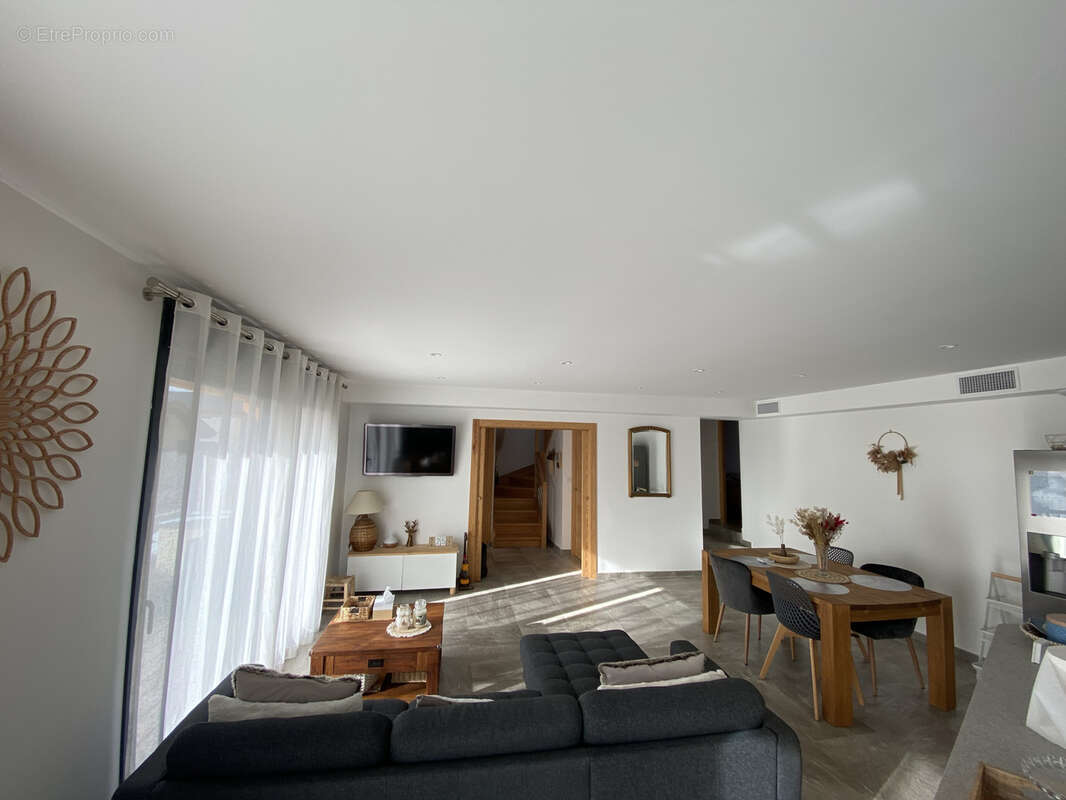 TARGASSONNE - Vente magnifique maison moderne et spacieuse - photo 6
