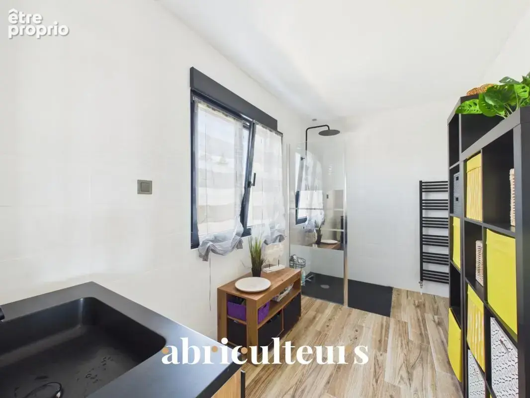 Spacieuse maison de 220 m² prête à vivre en vente à Couëron bourg (44220) - photo 10