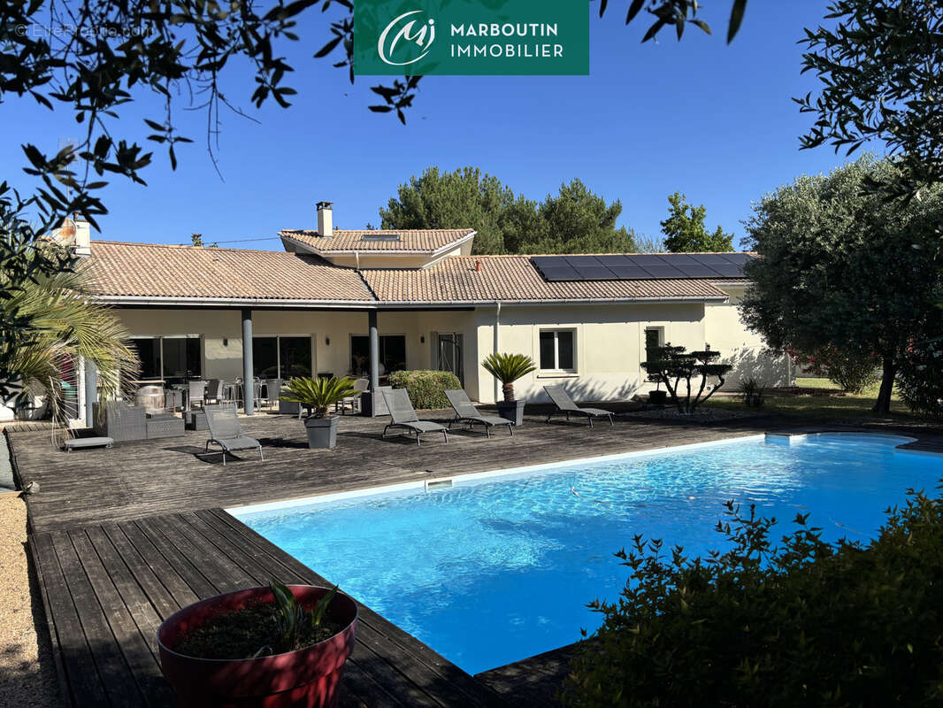 Maison contemporaine de plain pied avec piscine - photo 7