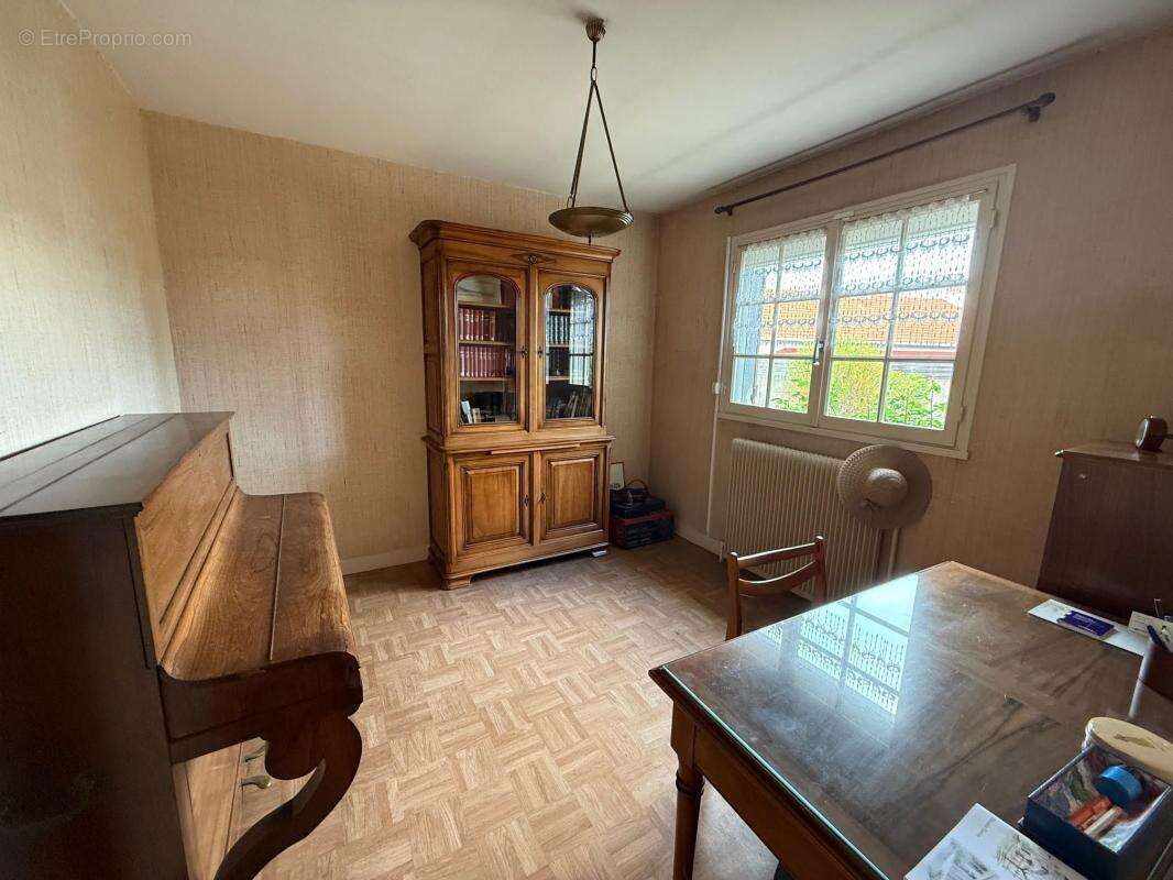 Maison à SAINT-DENIS-EN-VAL