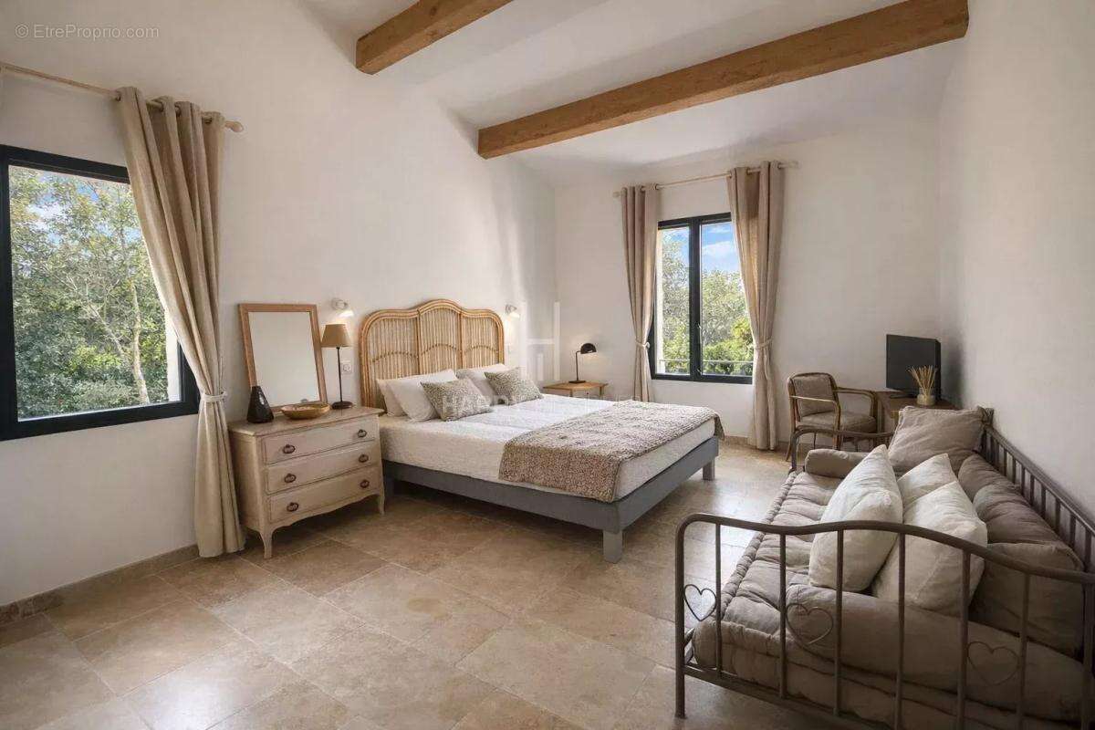 Maison à MAUSSANE-LES-ALPILLES