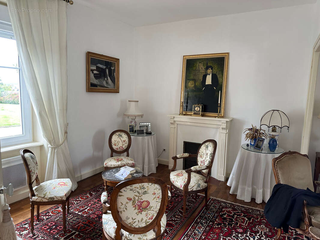Maison à FREHEL