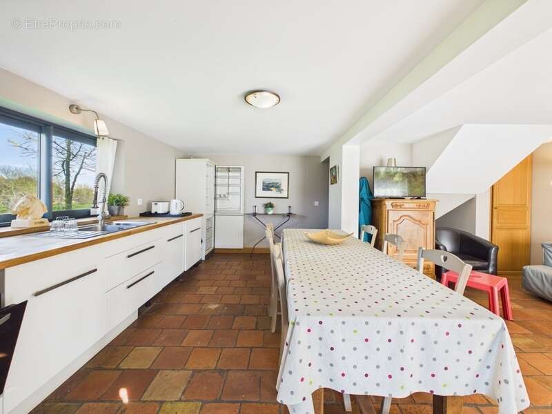 Grande maison de caractère et ses trois maisons d'amis - photo 24