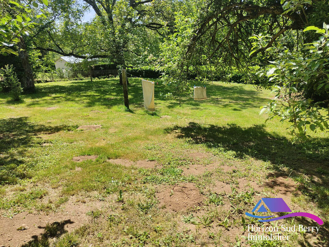 Jardin - Maison à LA CHATRE