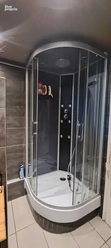 Idéal investisseur - Appartement T4 en dernier étage avec cave - photo 11