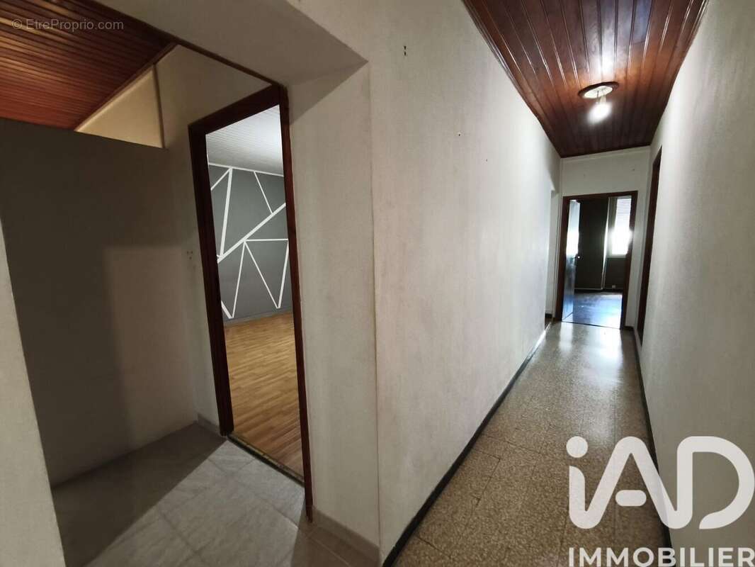 Maison 108 m² à Baix  - photo 9