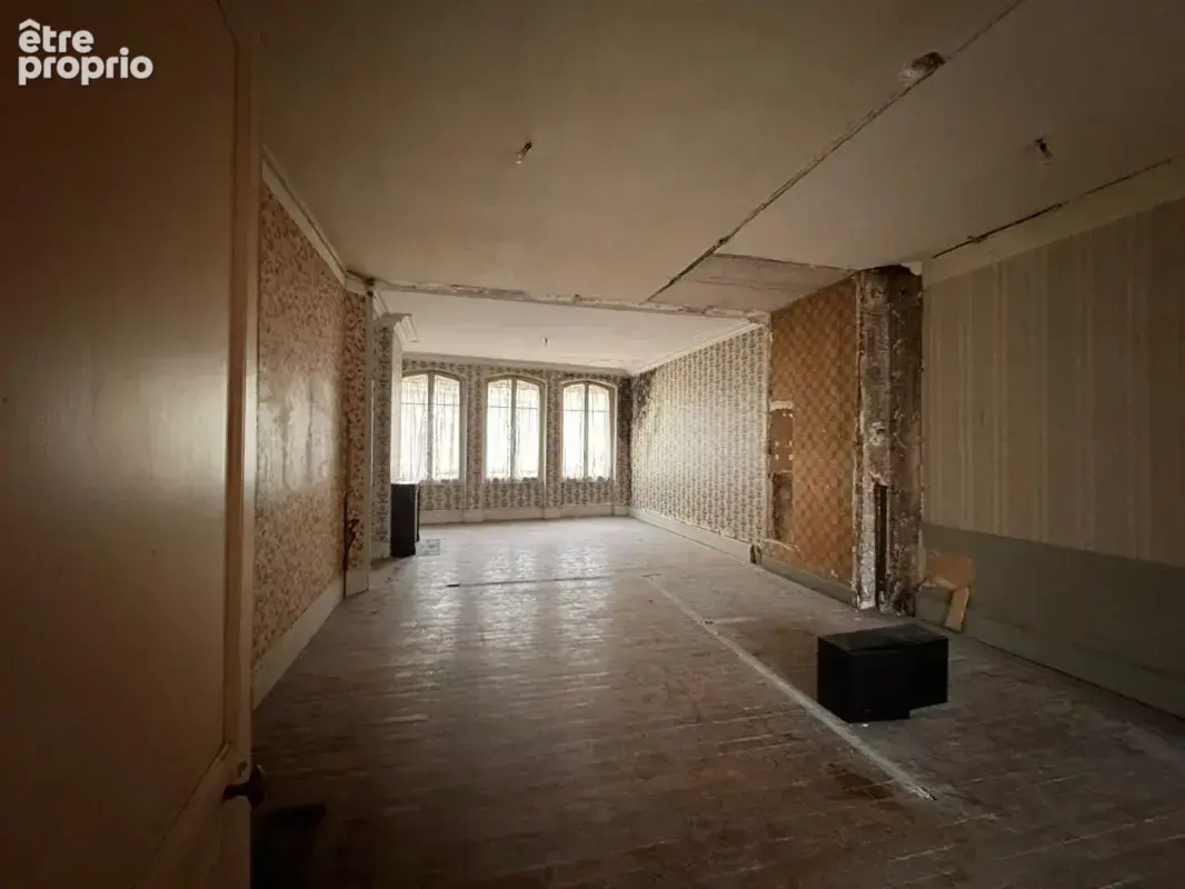 Immeuble avec local commercial - 3 plateaux - nevers centre-ville - photo 3