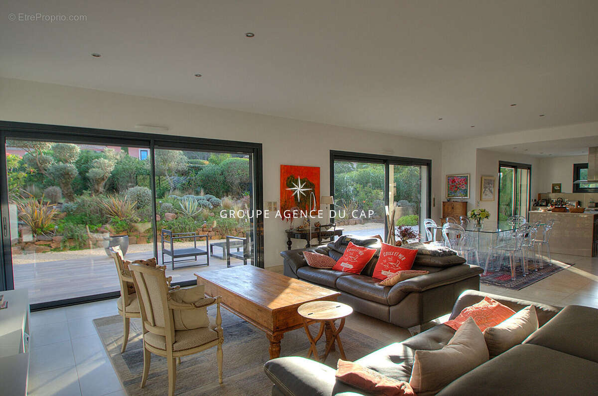 Maison à SAINT-RAPHAEL