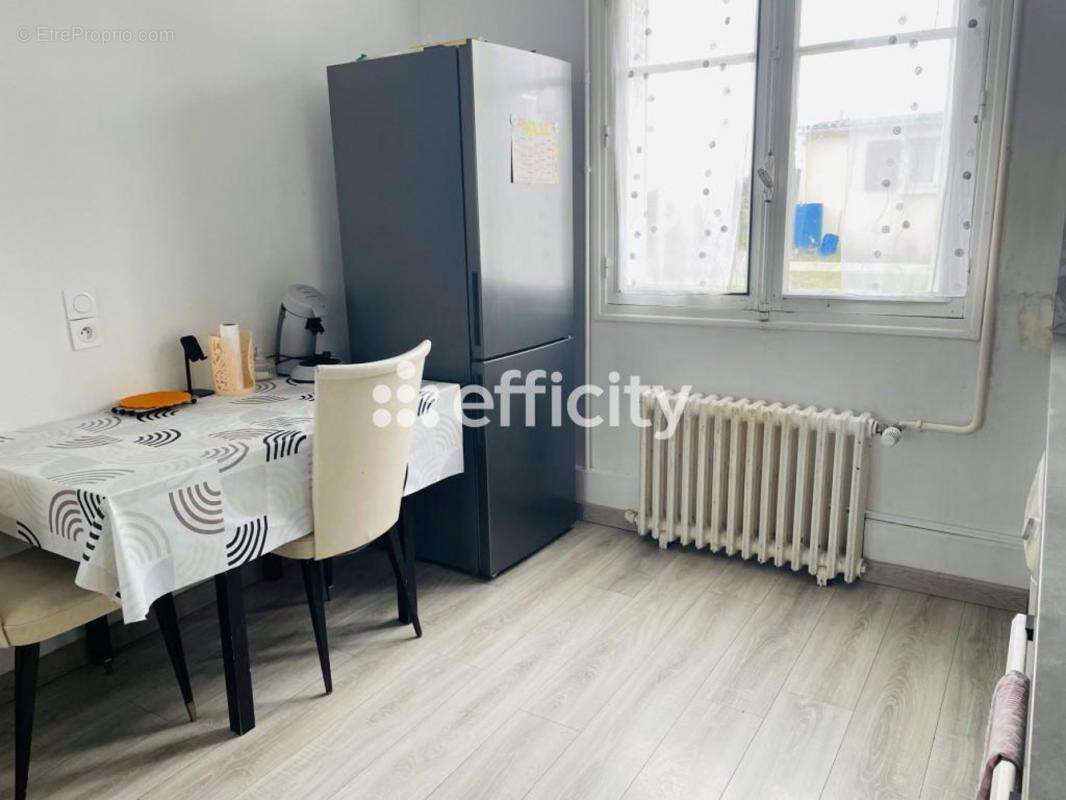 Maison à LA FERTE-BERNARD