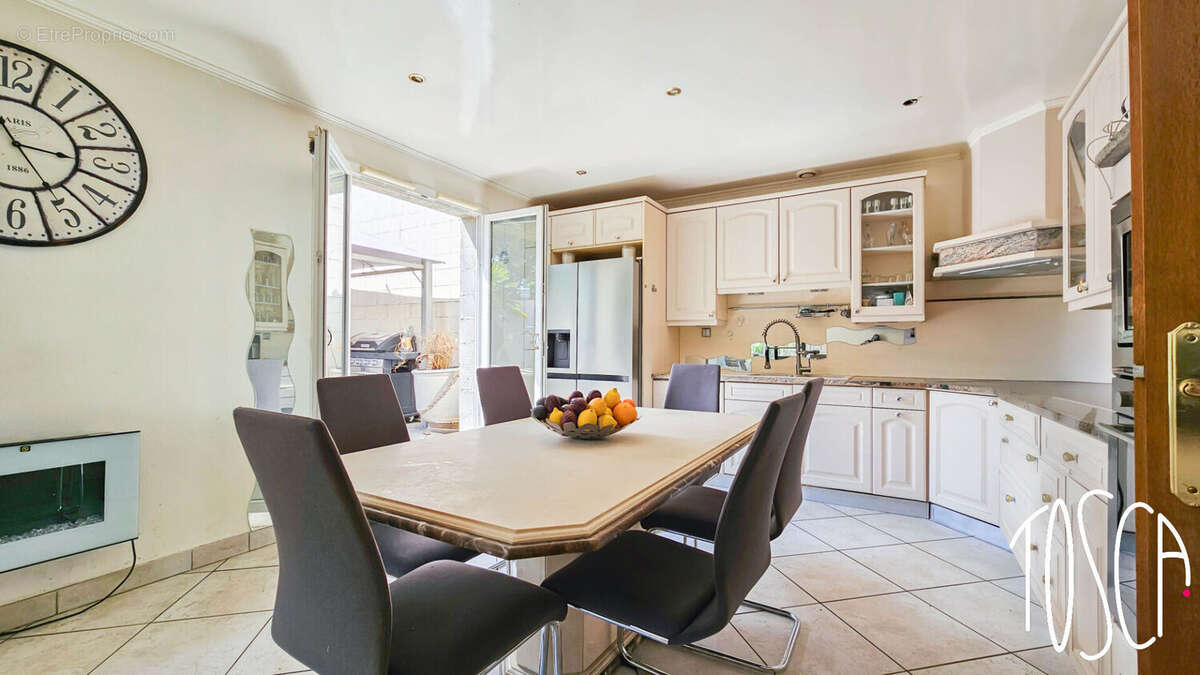 Maison à VITRY-SUR-SEINE