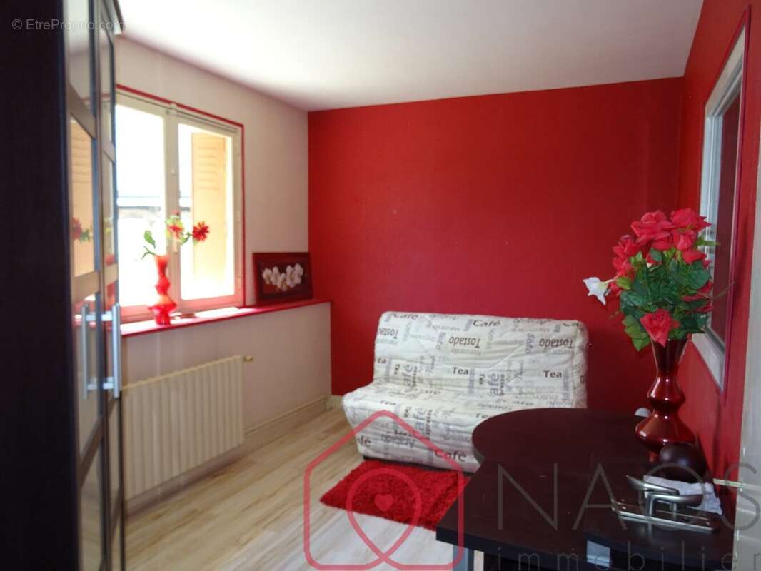 Maison à AUBIGNY-SUR-NERE