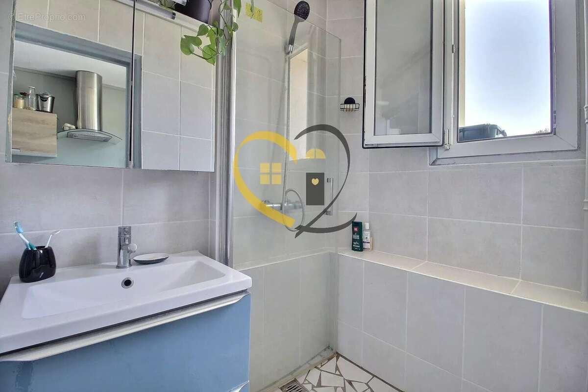 Appartement lumineux T3 bis de 59 m² à Bourges - photo 5