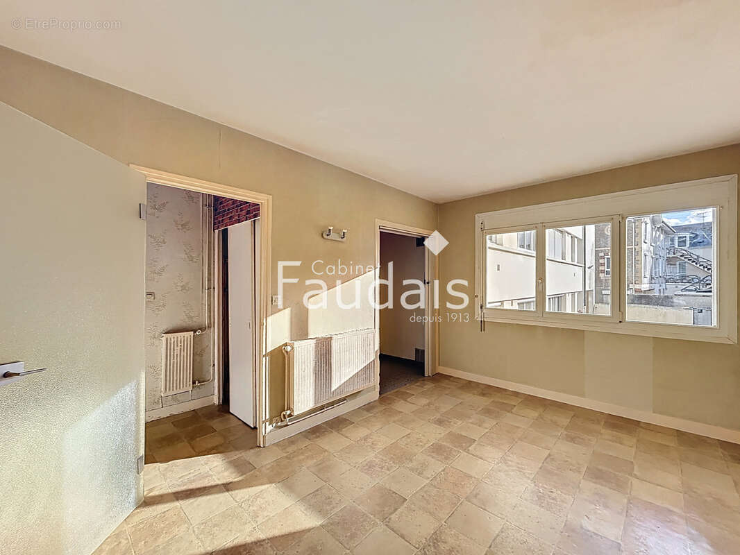 Appartement à GRANDCAMP-MAISY
