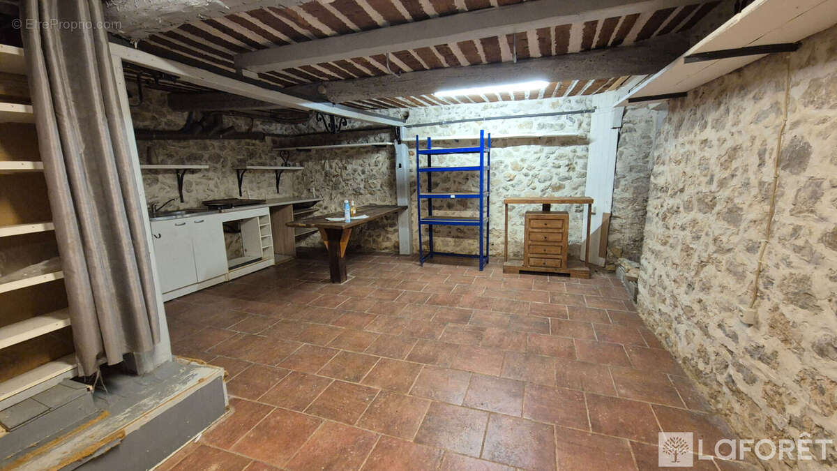 Maison à MOUANS-SARTOUX