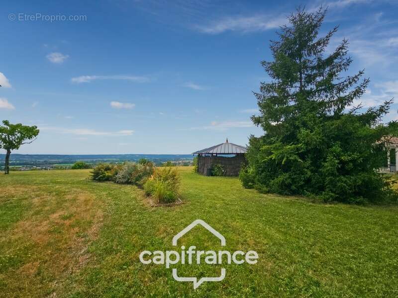 Maison à CASTELCULIER