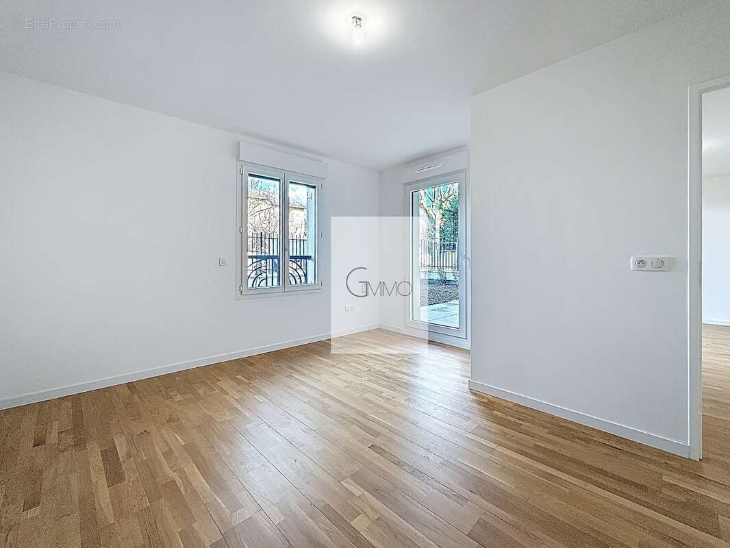 Appartement à L'HAY-LES-ROSES