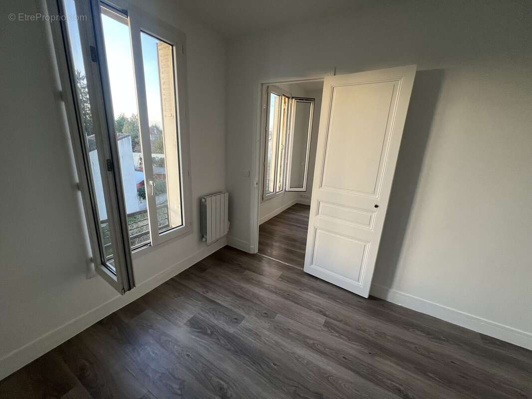 Appartement à LE PERREUX-SUR-MARNE